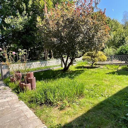 Messe-Apartment, 4 Schlafzimmer, 80 Qm, Garten - 6 Km Zur Messe, Verkehrsguenstig, Ruhig, Parkplaetze Nürnberg Eksteriør bilde